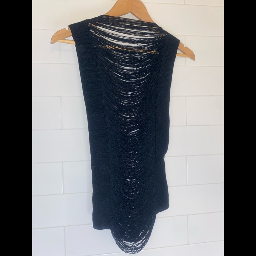 Twenty One Open-Back Knit Top – One Size